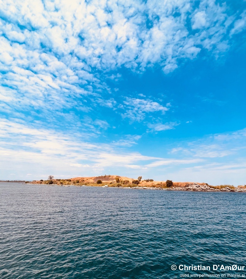 Machili Island 01